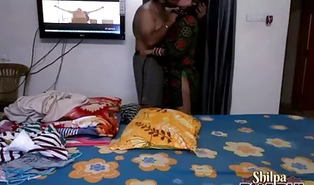 سبزه در بوته پورن دوبله شده ها چسبان می خورد