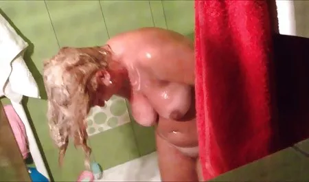 او فاحشه و صورت او دوبله سکسی را برهم زد
