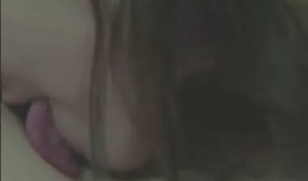 خواهر باعث فیلم سکسی دوبله به فارسی بلند شدن سنگ به همراه برادرش شد