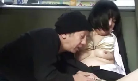 دو همراه به سختی همسایه دوبله سکسی خود را لعنت کردند